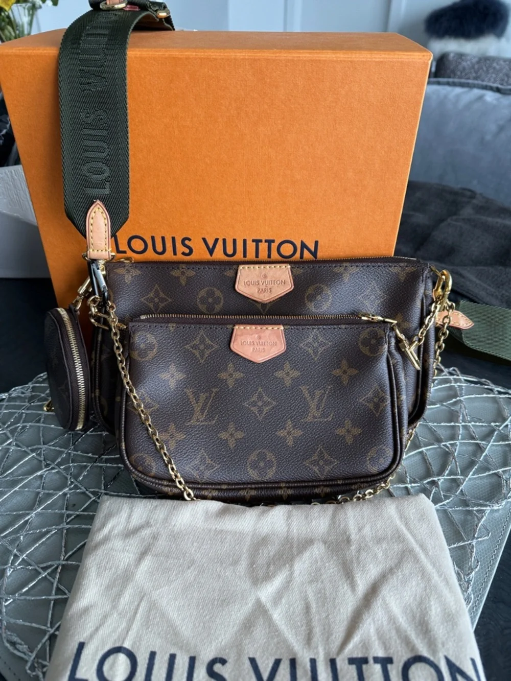 Louis Vuitton Monogram Multi Pochette Crossbody - Brown with Gold Hardware - Picture 3 of 11